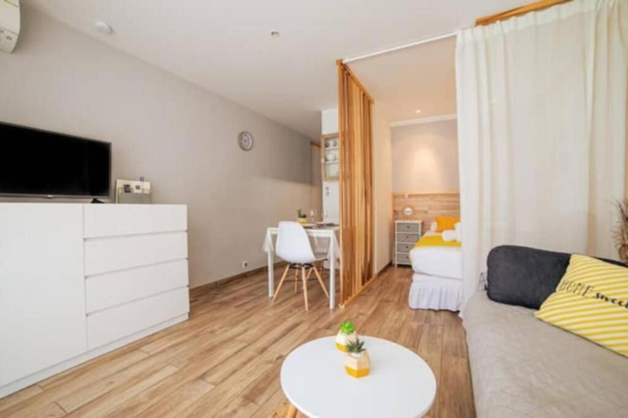 Cocoon Center - Rue D'Antibes - 200M Plage- Clim - Wifi - Unique Cannes Exteriör bild
